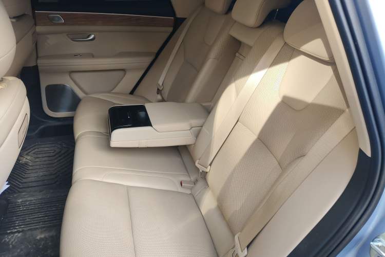 Used Hima AITO M5 2023 Extended-Range Four-Wheel Drive Intelligent Driving Version
