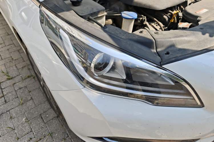 Used Hyundai Sonata 2017 1.6T GLS Smart Model Right Front Headlight