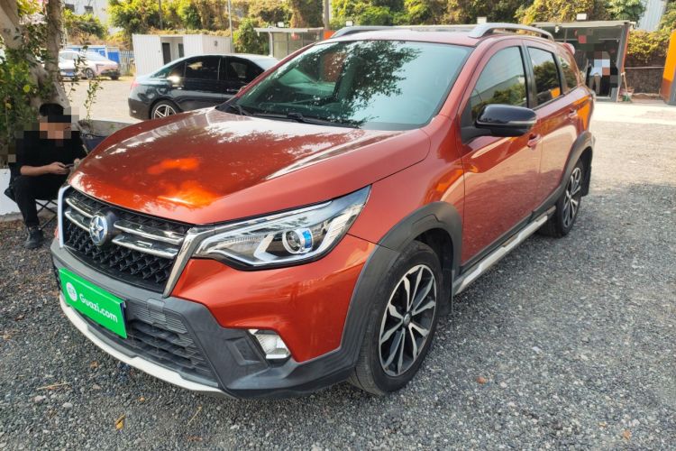 Used Venucia T70 2018 2.0L CVT Smart Enjoyment Sport Edition