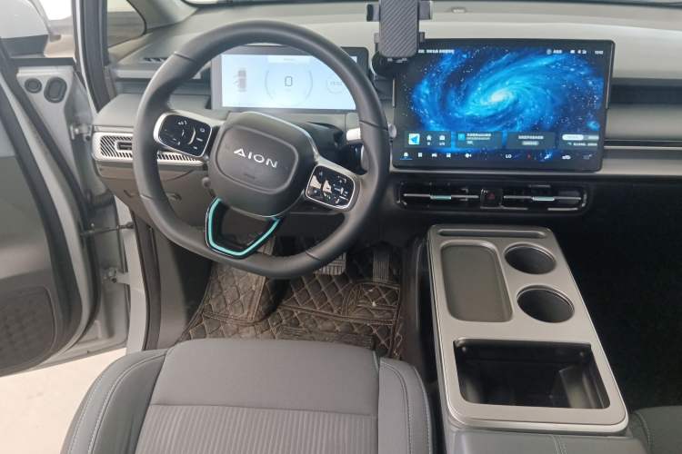 Used AION Y 2023 Plus 610 Enjoy Edition
