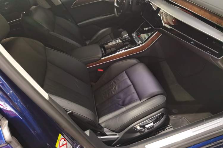 Used Audi A8 2019 Plus A8L 50 TFSI quattro Comfort Model