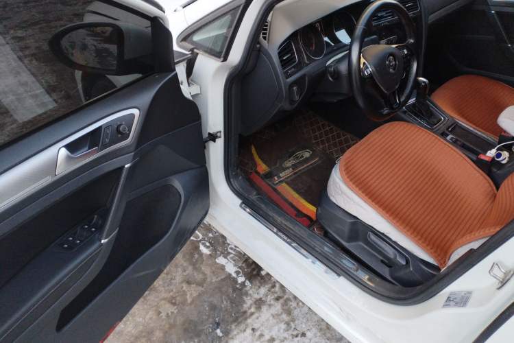 Used Volkswagen Golf 2019 1.6L Automatic Comfort Model China V Standard