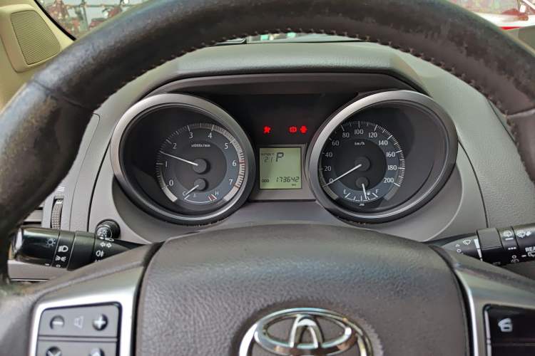Used Toyota Prado 2014 2.7L Automatic Standard Edition Instrument Cluster