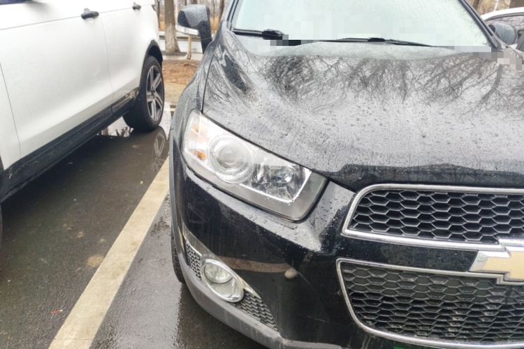 Used Chevrolet Captiva 2012 2.4L 4x4 Flagship Edition 7 Seats Right Front Headlight