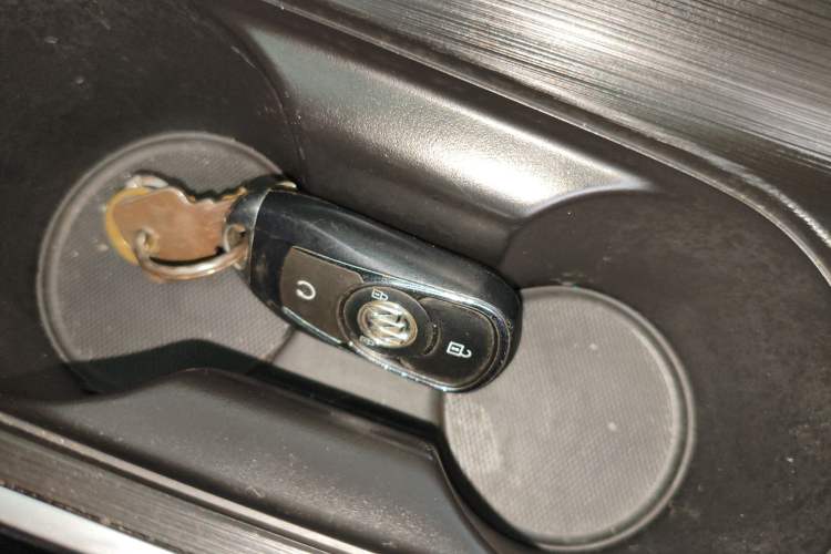 Used Buick Velite 6 2020 Plug-in Hybrid Connected Fashion Model
