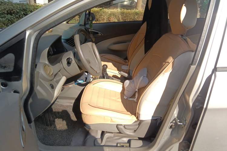 Used Chevrolet Sail 2013 Sedan 1.4L Manual Elegance Edition