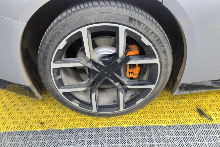 Used XPeng P7 2025 Model—820 Ultra Long Range Ultra
