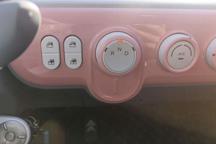 Used Bestune Pony 2026 Model 222km Cute Horse Plus Gear Lever