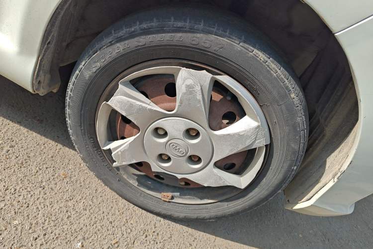 Used BYD F0 2015 1.0L XuanKu Model Right Front Wheel Hub