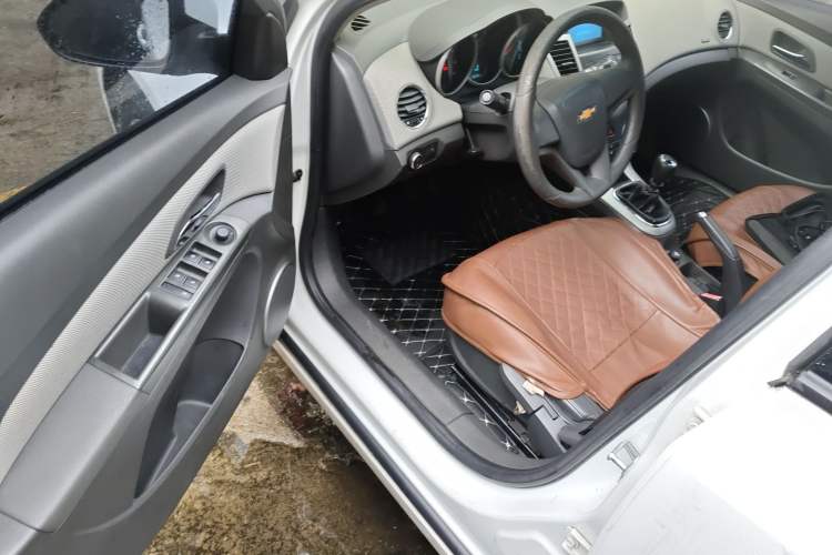 Used Chevrolet Cruze 2013 1.6L SE MT