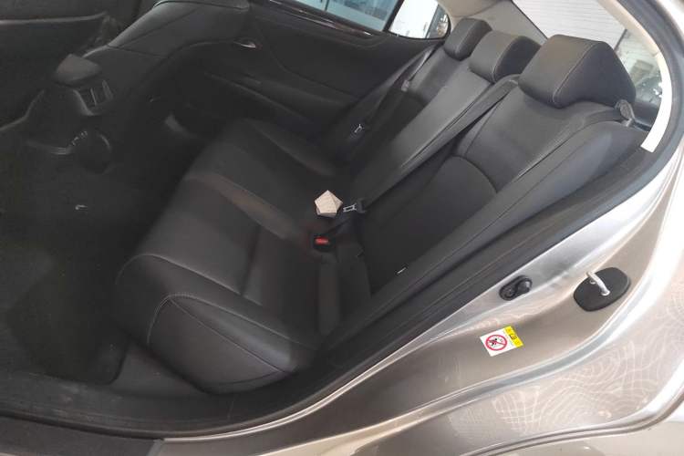 Used Lexus ES 2020 200 Excellence Edition Left Rear Seat