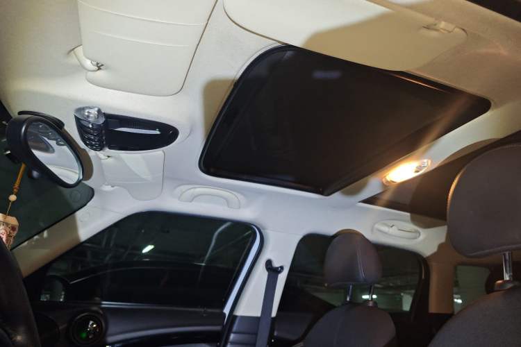 Used MINI Countryman 2013 1.6T COOPER ALL4 Fun Headliner