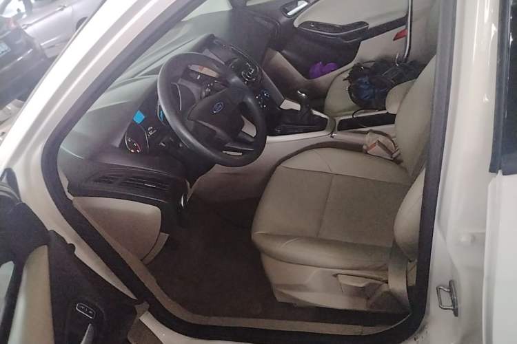 Used Ford Focus 2017 Sedan 1.6L Manual Comfort Plus SmartDrive Edition