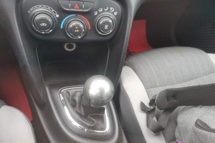 Used Fiat Viaggio 2015 1.4T Manual Enjoyment Edition