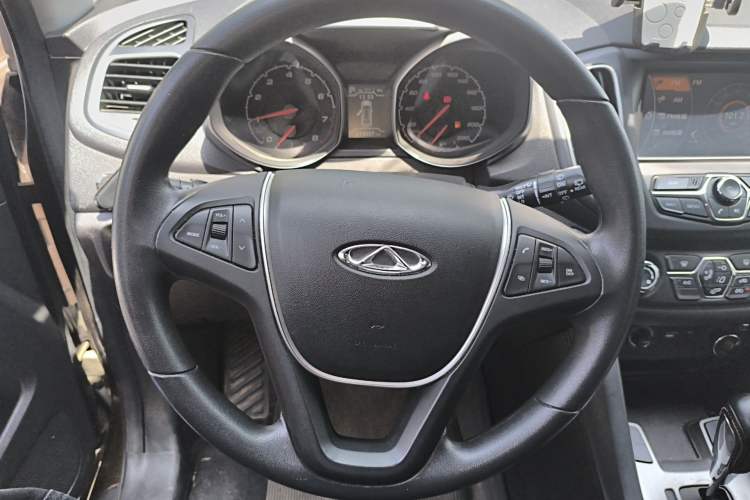 Used Chery Tiggo 5 2014 2.0L CVT Joyful Edition