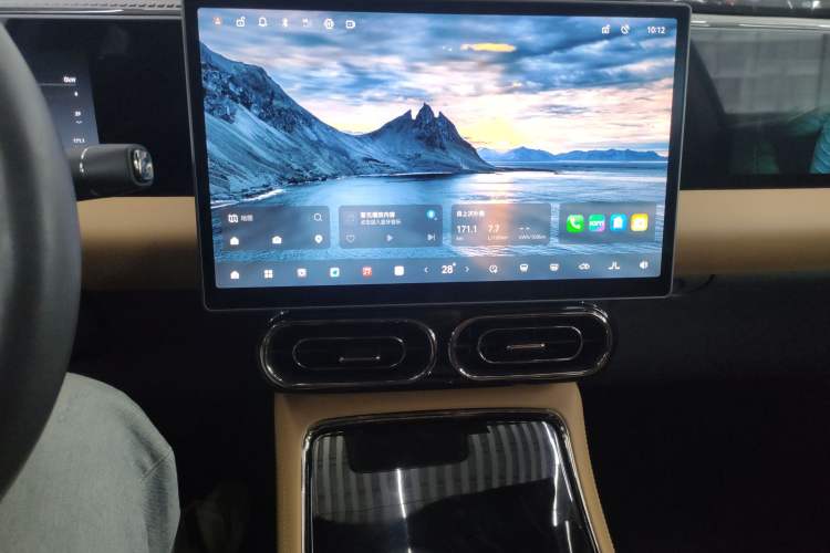 Used Leapmotor C01 2024 Range-Extended 316 Deluxe Edition