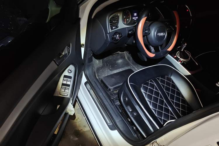 Used Audi A4L 2016 35 TFSI Collector's Edition Automatic Standard Model
