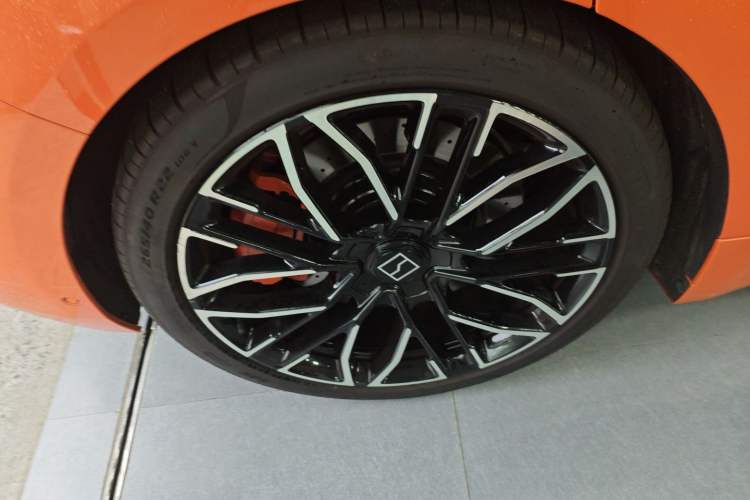 Used Zeekr 001 2023 YOU Edition 100 kWh
