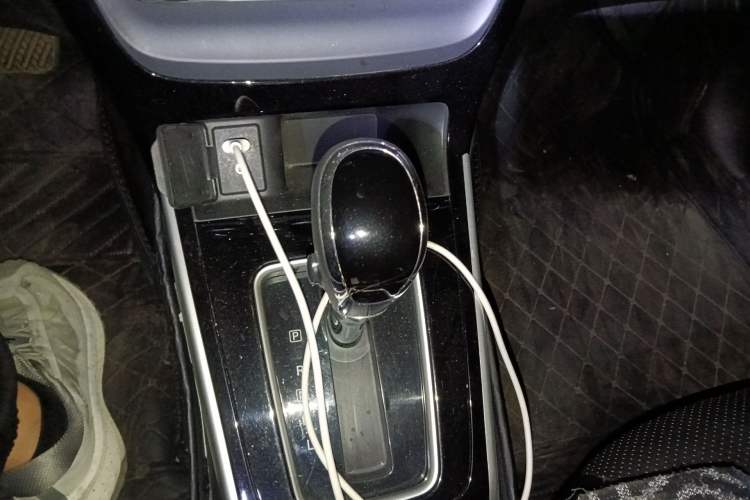 Used Nissan Sylphy 2018 1.6XV CVT Deluxe Edition Gear Lever