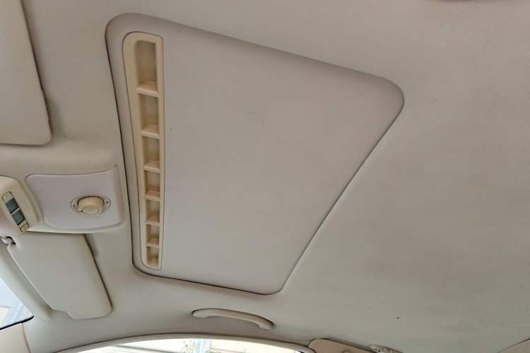 Used Volkswagen Beetle 2008 2.0 AT Standard Edition
