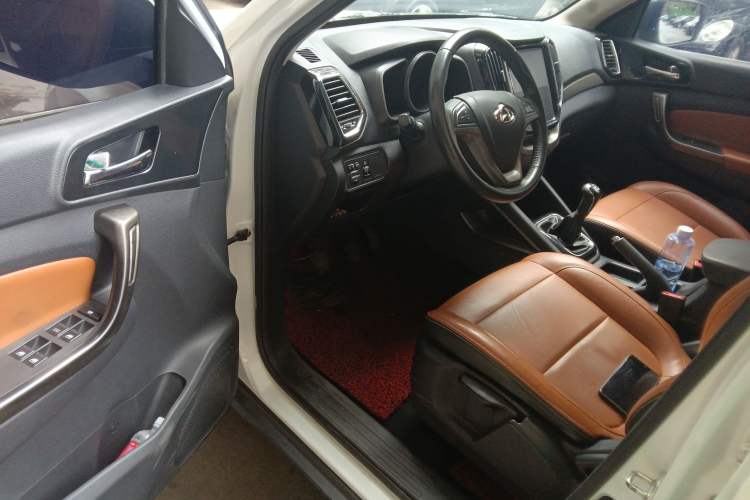 Used Oshan CX70 2016 1.6L Manual Luxury Model