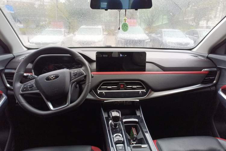 Used SOL X8 2021 300T DCT Panoramic Luxury Edition 7 Seats