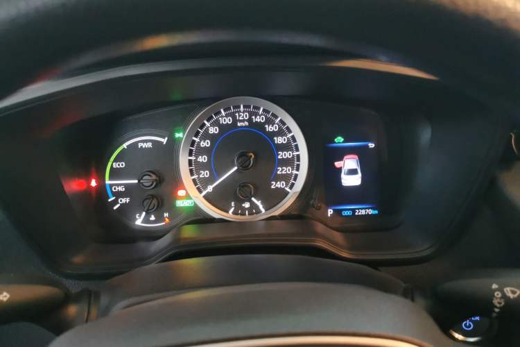 Used Toyota Corolla 2021 Dual-Motor 1.8L E-CVT Elite Edition
