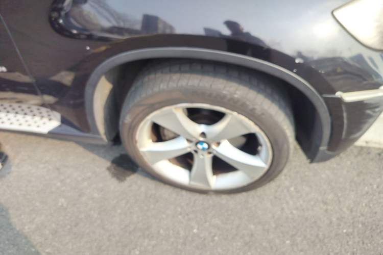 Used BMW X6 2009 xDrive50i
