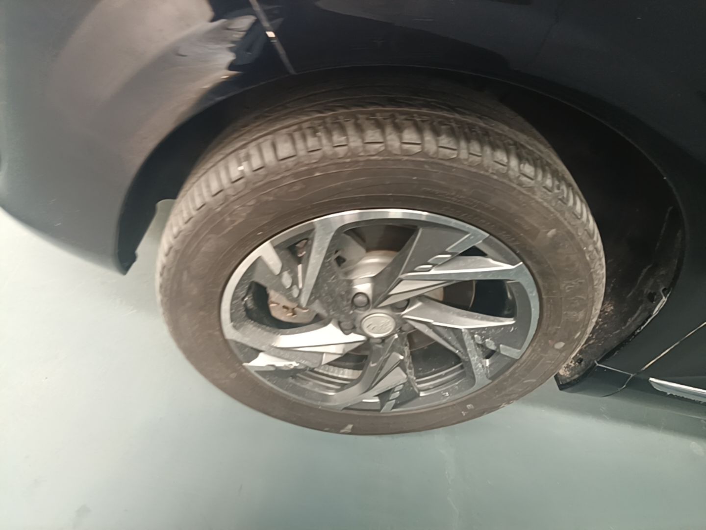 Hongqi HS3 PHEV 2025 Model 125km Jingwei 2 Millionth Anniversary Edition — снимка 10