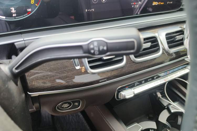 Used Mercedes-Benz GLE 2021 GLE 350 4MATIC Dynamic Edition Gear Lever