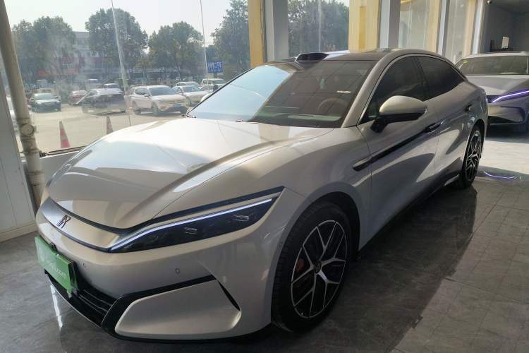 Used BYD Han L 2025 EV Four-Wheel Drive LiDAR Flagship Model