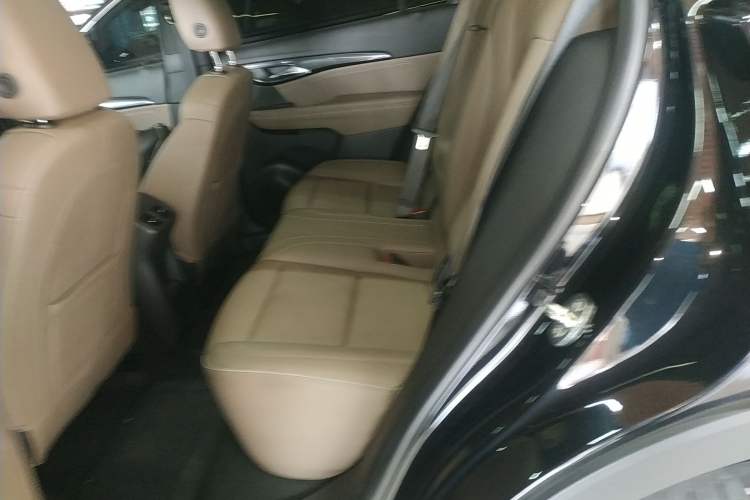 Used Buick Envision 2021 Encore Plus 652T Five-Seat Luxury Model
