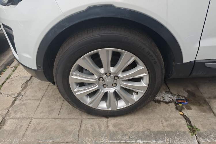 Used Land Rover Range Rover Evoque 2018 240 PS SE Smart Brilliance Edition