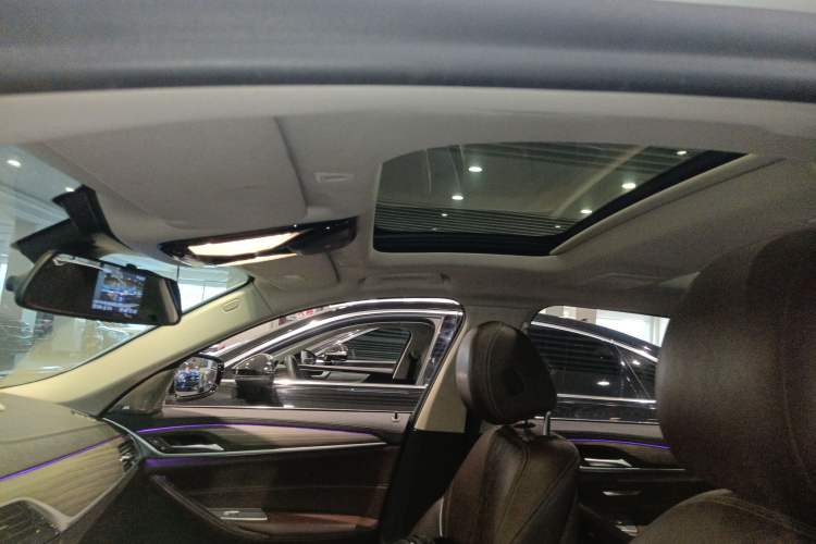 Used BMW 5 Series 2019 530Li Leading Model Luxury Package
