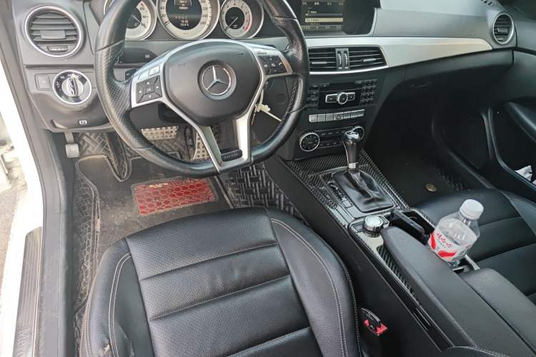 Used Mercedes-Benz C-Class 2013 C 180 Coupe Center Console