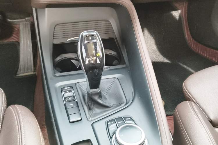 Used BMW X1 2022 sDrive25Li Leading Model