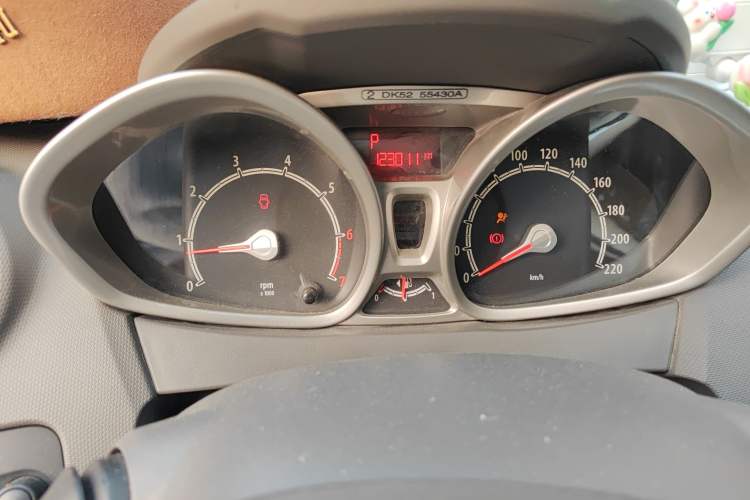 Used Ford Fiesta 2011 Hatchback 1.5L Automatic Fashion Edition
