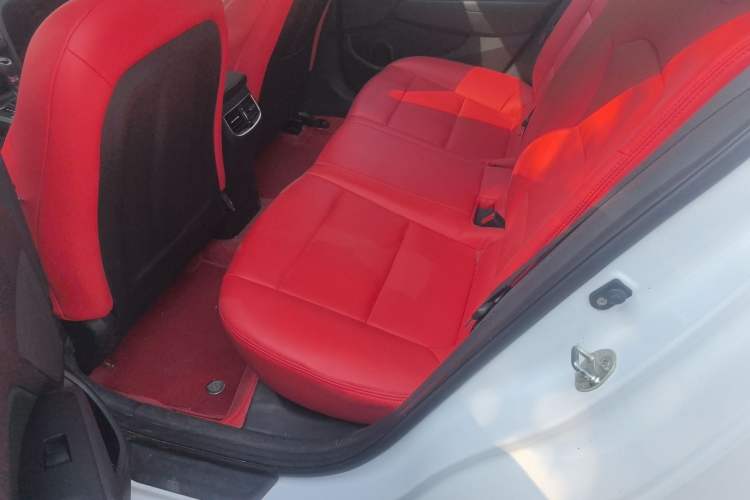 Used Hyundai Elantra (6th Generation / Lingdong) 2018 1.4T Dual-Clutch Xuan Dong · Dynamic Edition
