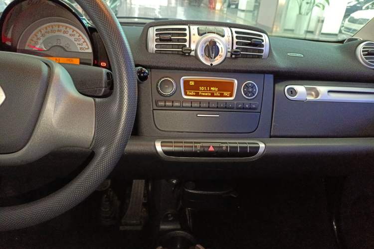 Used smart fortwo 2012 1.0 MHD Hardtop Standard Edition
