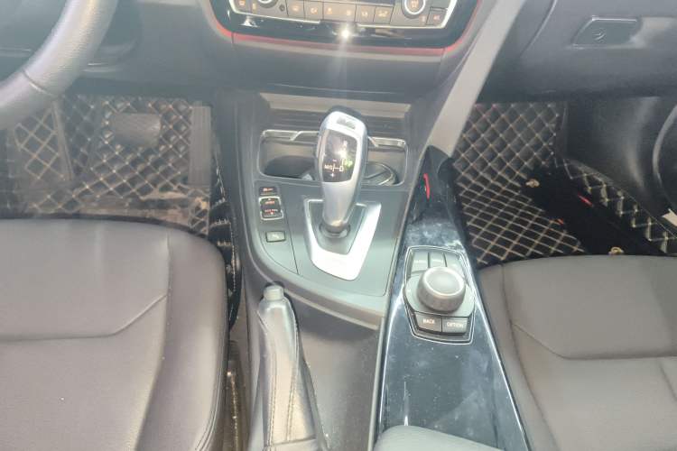 Used BMW 3 Series 2017 320Li Fashion Model