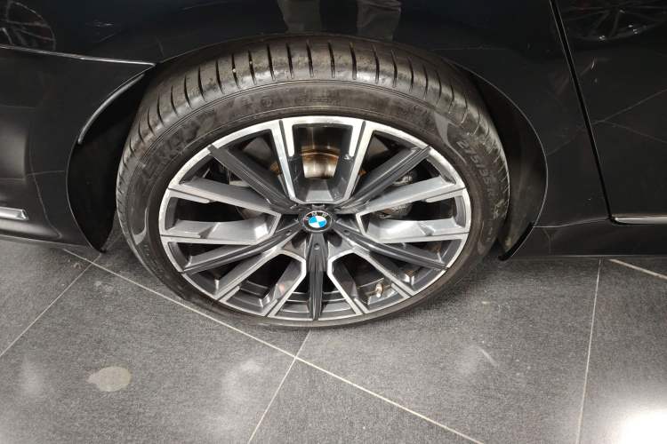 Used BMW 7 Series 2021 740Li Leading Model M Sport Package