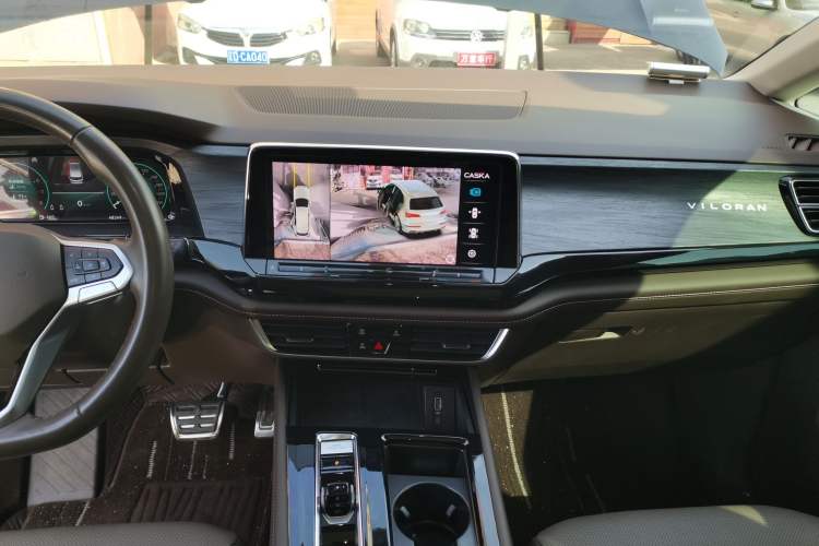 Used Volkswagen Viloran 2023 380TSI Prestige Edition