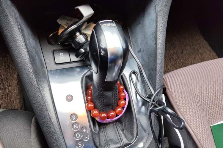 Used Volkswagen Golf 2012 1.4 TSI Automatic Comfort Edition Gear Lever