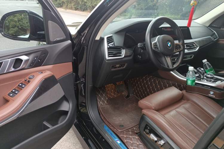 Used BMW X5 2021 Restyled xDrive40i Luxury Version M Sport Package Driver Seat