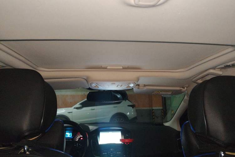 Used Ford Focus 2017 Sedan 1.6L Automatic Fashion Edition Smart Drive Version Headliner