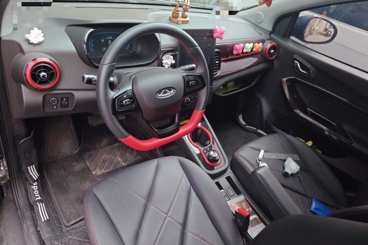 Used Chery Little Ant 2024 Revised Version Youth Edition 251 km True Love Edition 25.05 kWh Center Console