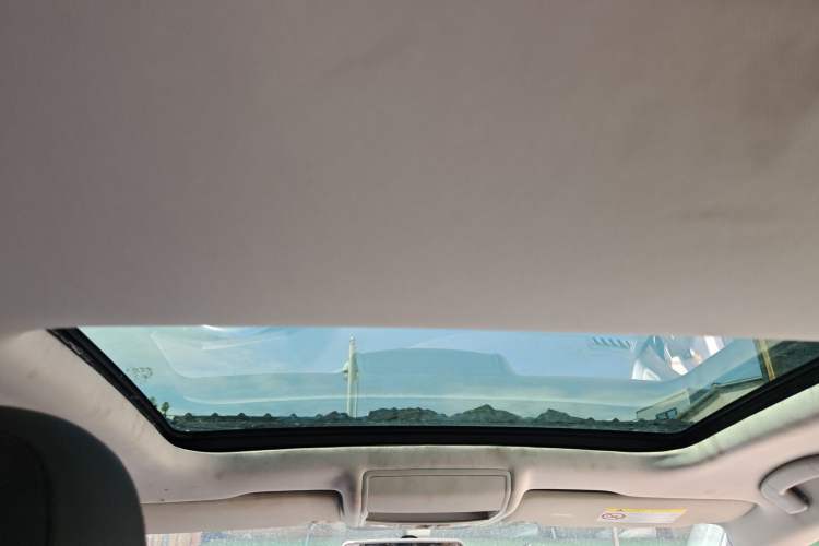 Used Volkswagen Lamando 2017 280TSI DSG Comfort Edition Headliner