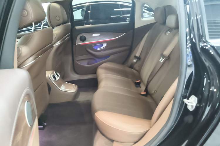 Used Mercedes-Benz E-Class New Energy 2023 E 350 e L Plug-in Hybrid Sedan