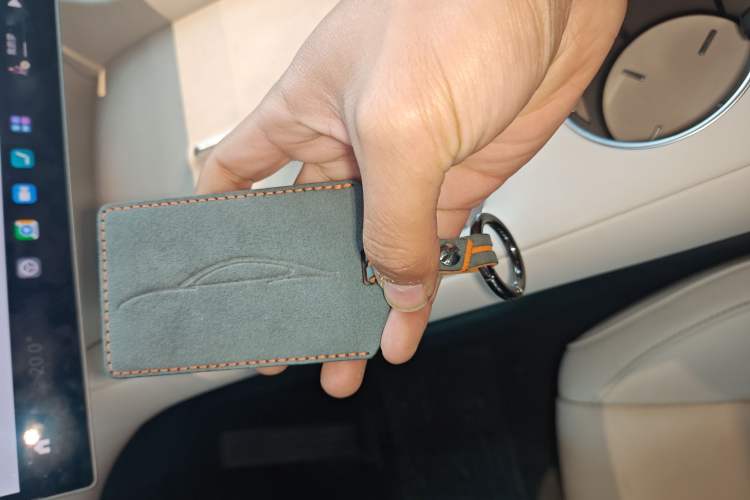 Used Xiaomi Auto YU7 2025 Ultra-Long Range High-Performance All-Wheel-Drive Max Edition