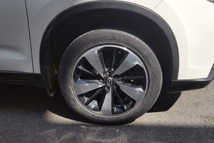 Used GAC Trumpchi GS4 2018 235T Automatic Two-Wheel Drive Luxury Smart Connectivity Millionth Anniversary Edition